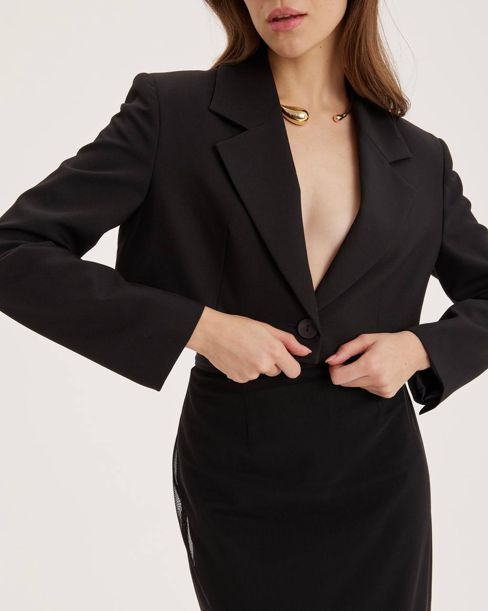 Жакет костюмный укороченный