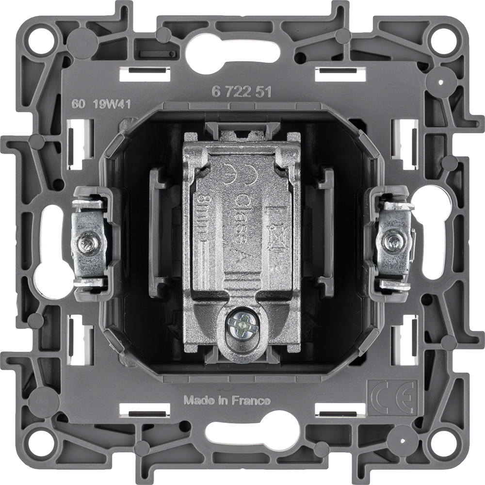 Розетка TV (телевизионная) "звезда" - белый ETIKA Legrand