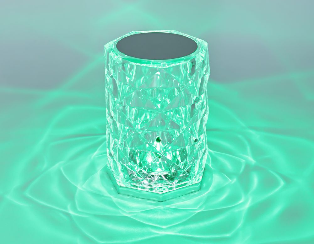 Ambrella Настольная светодиодная лампа с сенсорным выключателем и пультом Desk DE8013