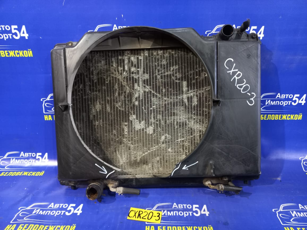 Радиатор двигателя TOYOTA ESTIMA 1996