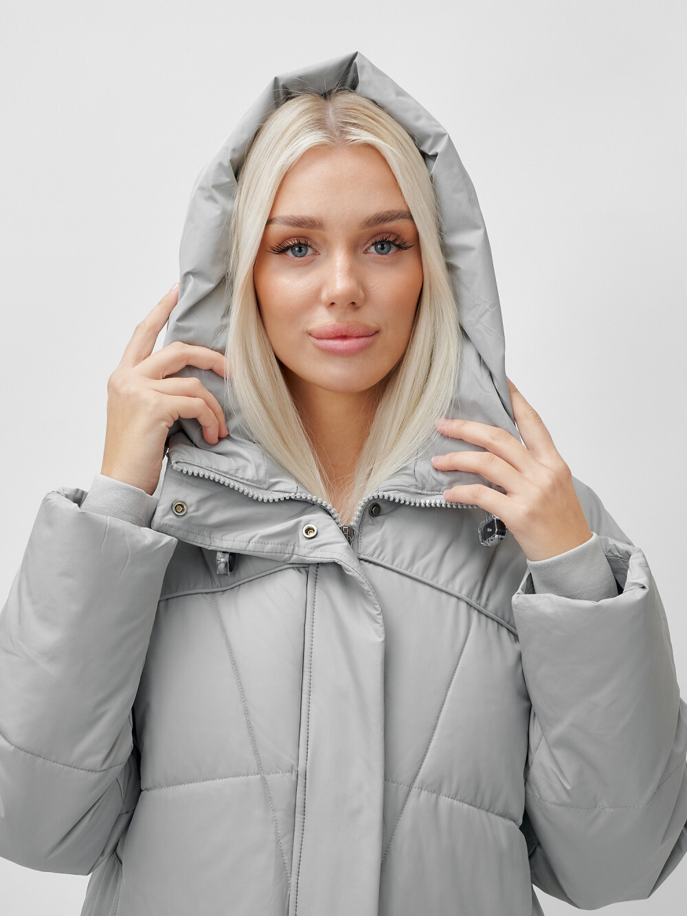 Пальто летучая мышь женское с капюшоном зимнее серого цвета 9616Sr
