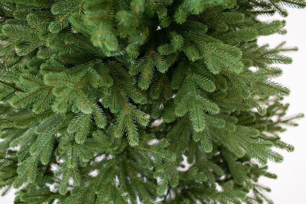 Ель искусственная «Мэдисон» (Литая хвоя ) 240 см / 2.4 м