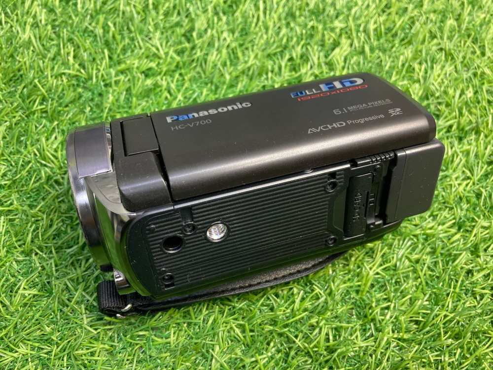 Panasonic HC-V700 Покупка/Продажа