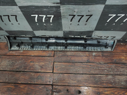 Накладка двери передней левой Geely Coolray 19-нв Б/У Оригинал 5075035900