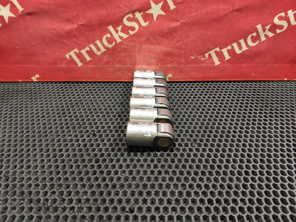 Комплект толкателей выпускного клапана