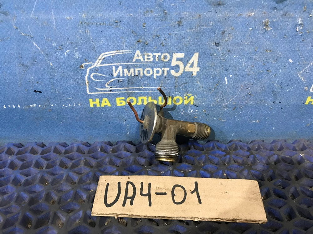 Клапан кондиционера Honda INSPIRE 1999