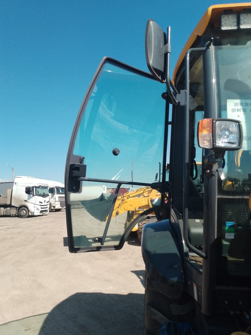 LiuGong CLG* Экскаватор-погрузчик CLG766A (Дизельный, 4.8 л, 95 л.с. АТ)