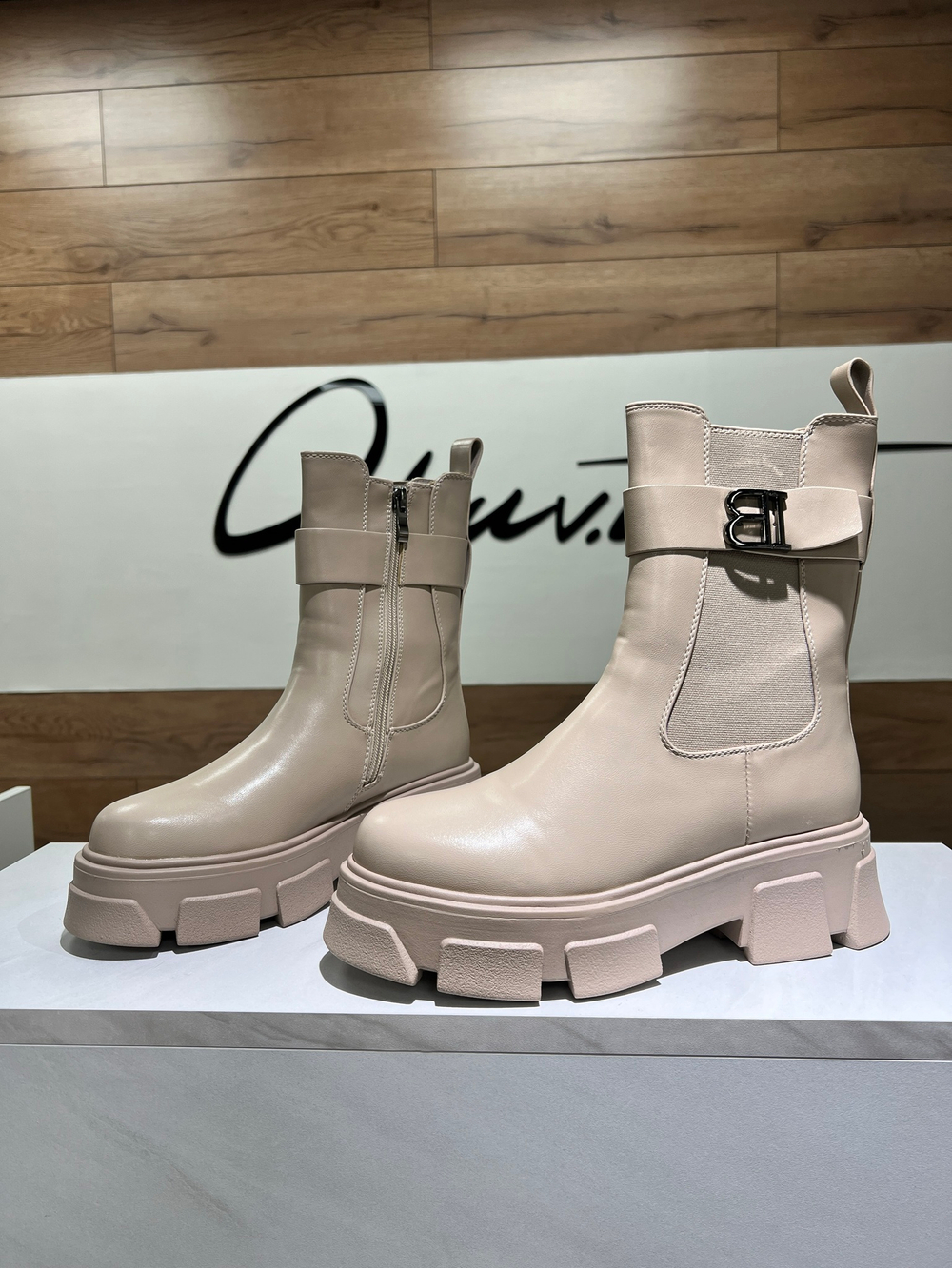 BZ595 Ботинки женские