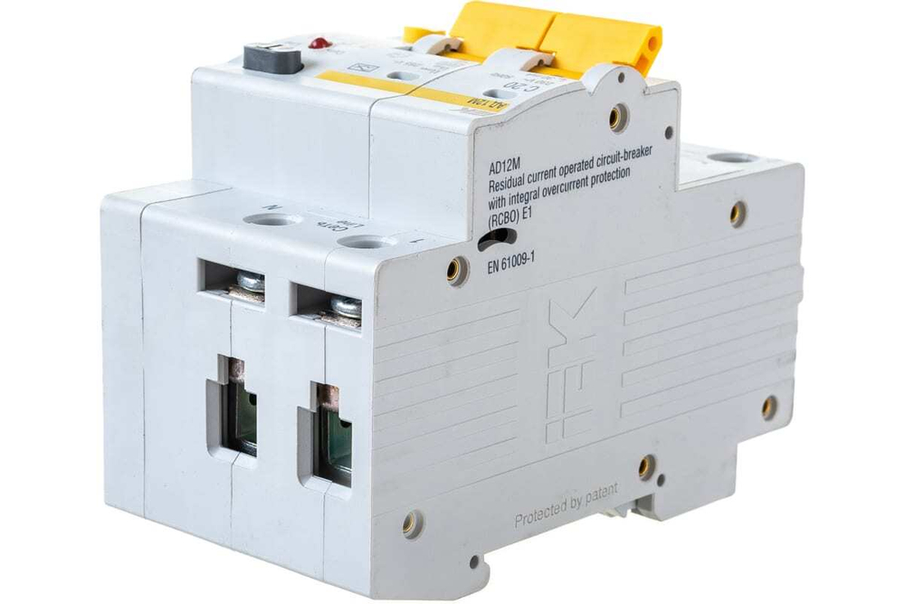 Дифференциальный автоматический выключатель АД12М 2Р С20 30мА IEK