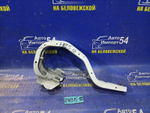 Петля багажника NISSAN SUNNY 2000