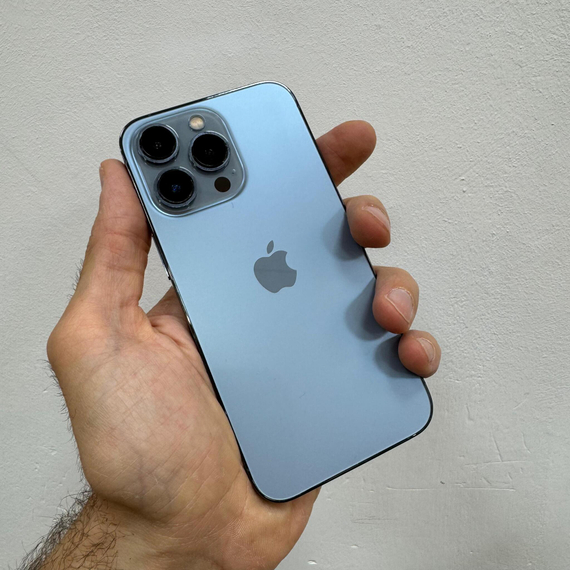 Apple iPhone 13 Pro 256gb АКБ 85% (коробка)