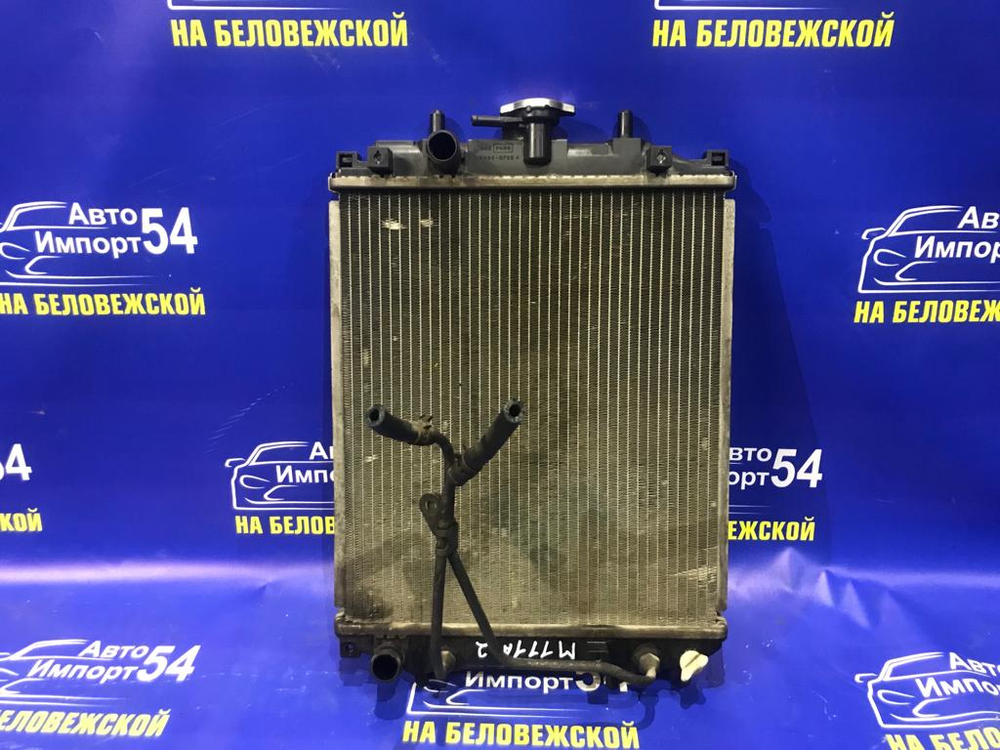 Радиатор двигателя TOYOTA DUET 2003
