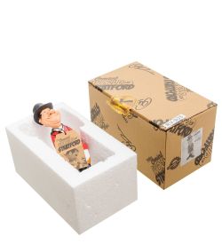 RV-935 Статуэтка «Сыщик» (W.Stratford)