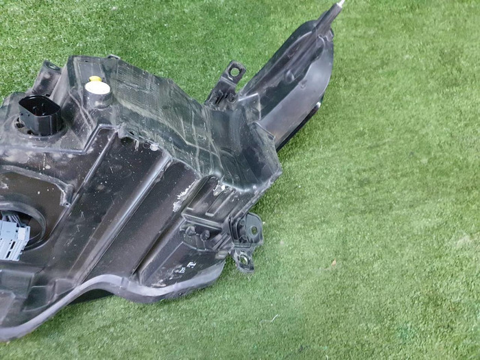 Фара правая RR Vogue 4 L405 (2017-2022) Pixel LED