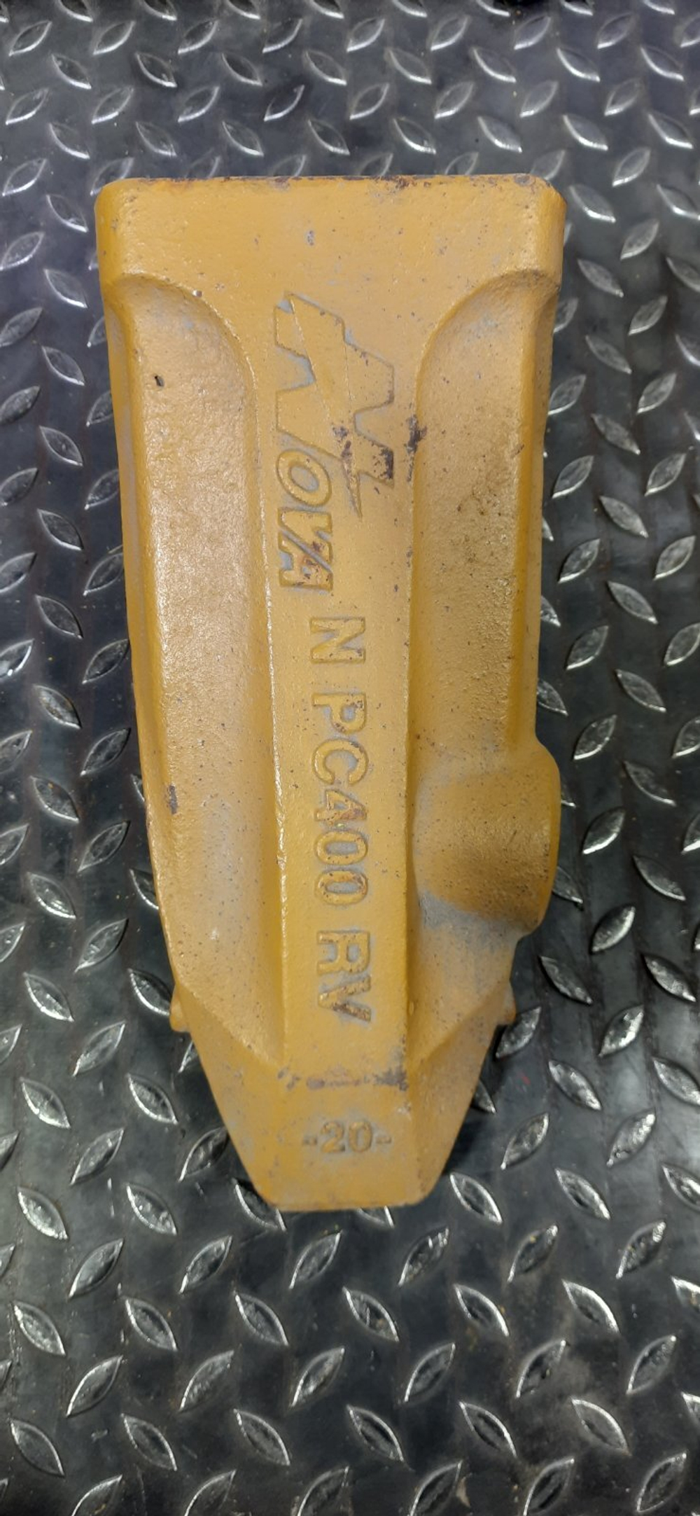 Коронка 208-70-14152RC скальная (PC400)