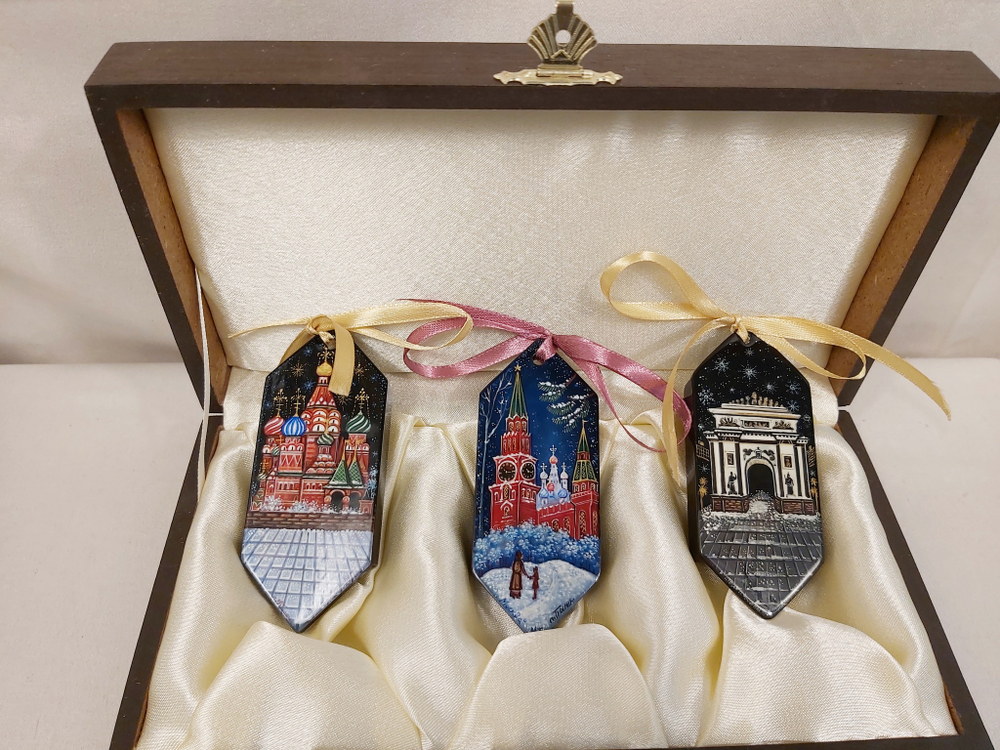 Набор ёлочных игрушек с ручной росписью Палех "Москва" в футляре