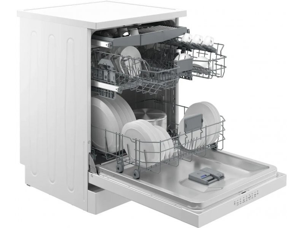 Посудомоечная машина Hotpoint HF 5C84 DW