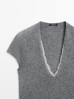 Massimo Dutti Свитер из трикотажа с короткими рукавами и отделкой кружевом, серый