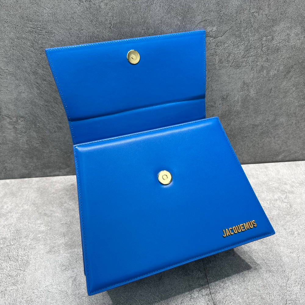 Jacquemus Le Grand Chiquito 22 cm