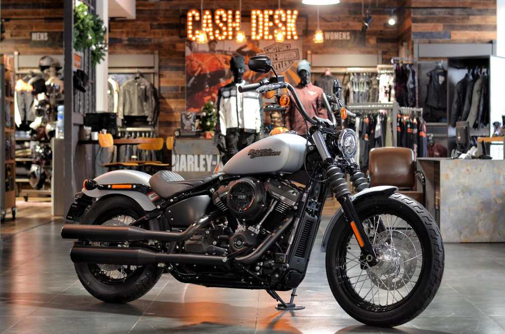 Harley-Davidoson® Softail® Street Bob® MY2020