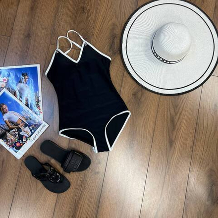 Купальник CHANEL