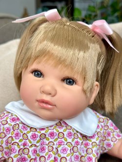 Кукла Berbesa мягконабивная 42см Sandra (4407S)