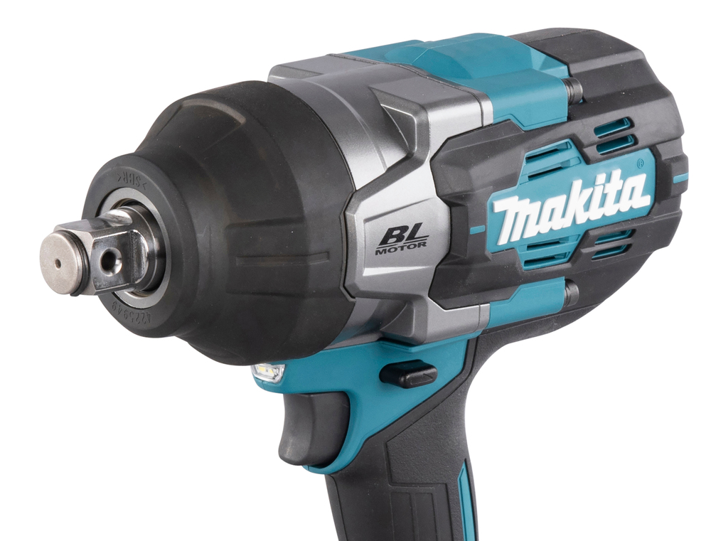 Аккумуляторный ударный гайковерт XGT Makita TW001GZ(A)