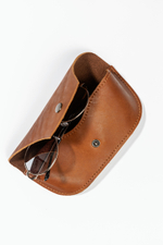 Футляр для очков ручной работы из кожи