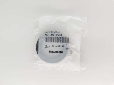 Сальник вторичного вала кпп Kawasaki ER-4N ER-6N EX-4 ER-6F Versys 650 92049-1501