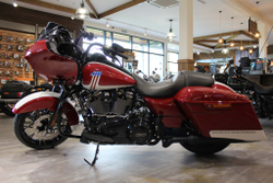 Road Glide Special 114 (2020) Billiard Red/Stone Washed White