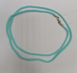 Шнурок из серебра