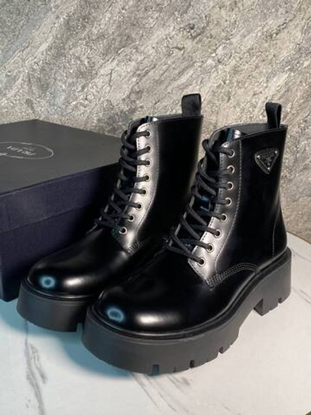 Ботинки Prada