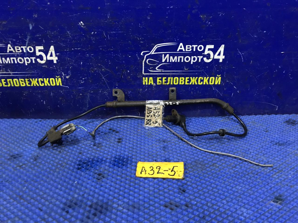Датчик ABS задний правый NISSAN CEFIRO 1997