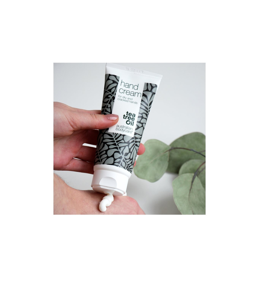 Australian Bodycare Tea Tree Oil - питательный крем для рук для сухой и очень сухой кожи /   100  ml  / GTIN 5709455007484