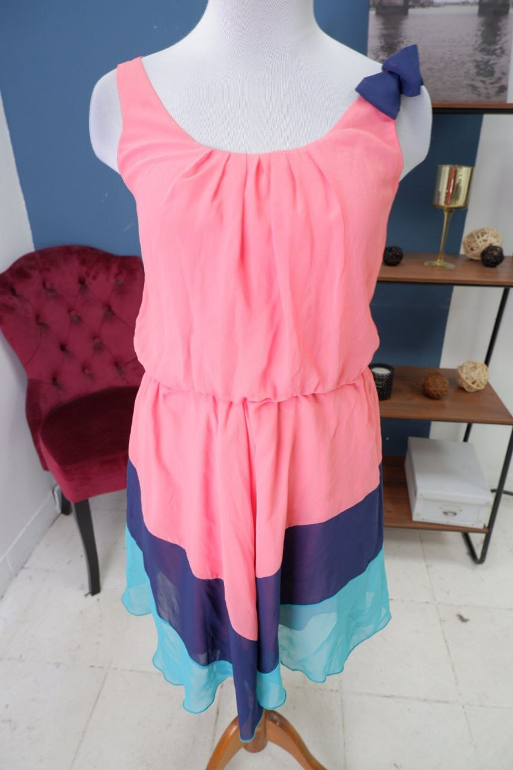 Платье Sara нежное 38 размер