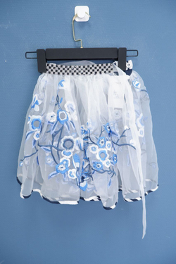 Юбка с вышивкой на 3 года