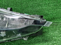 Битая Фара правая Mazda CX-5 2 (2017-2021) LED