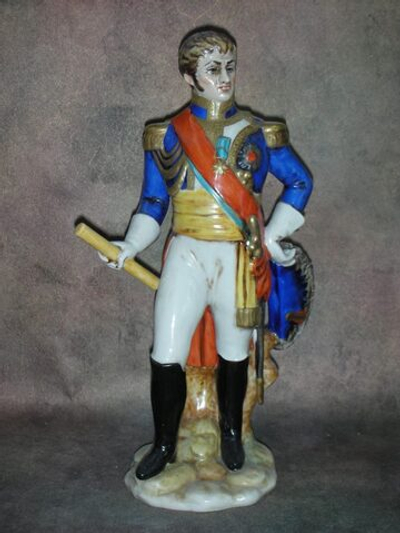 Статуэтка. Фарфор. Солдат. Наполеон Бонапарт. Испания