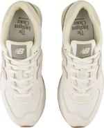 Кроссовки New Balance 574 бежевый