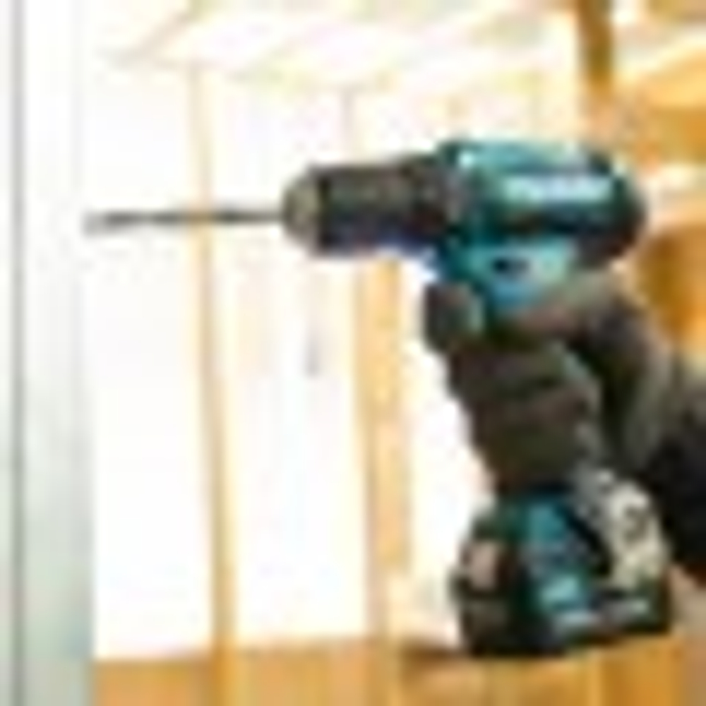 Аккумуляторная дрель-шуруповерт MAKITA DF 333 DWME DF333DWME