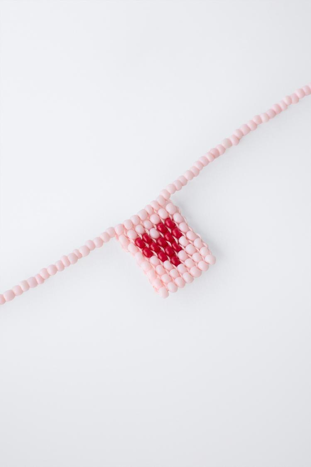 ZARA НАБОР ИЗ ДВУХ ОЖЕРЕЛИЙ С БУСИНАМИ И СЕРДЕЧКАМИ, КРАСНЫЙ