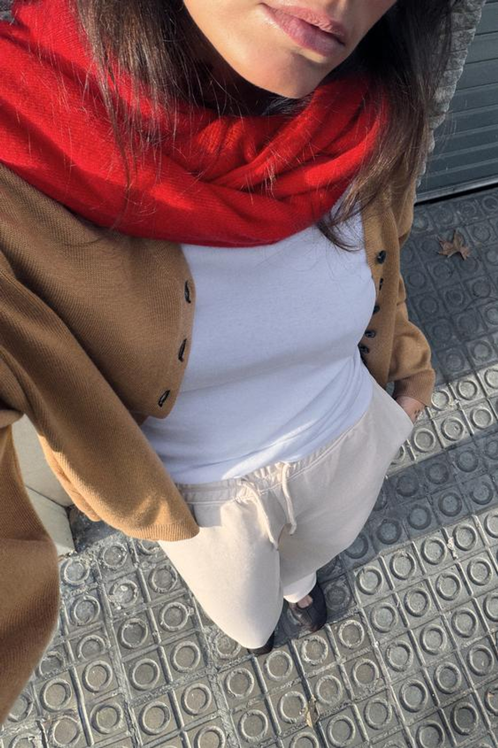 ZARA БРЮКИ ИЗ ТРИКОТАЖА ИНТЕРЛОК С ЭФФЕКТОМ ПОТЕРТОСТИ, ЭКРЮ