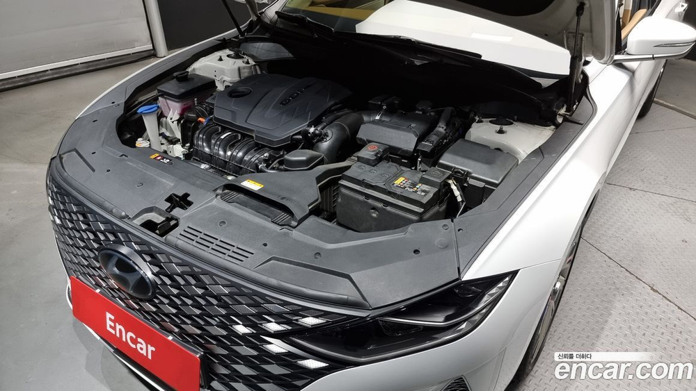 Hyundai The New Grandeur (Azera) IG 2.5 (12.2020)