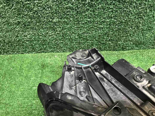 Фара правая Mercedes E W213 (2016-2021) LED