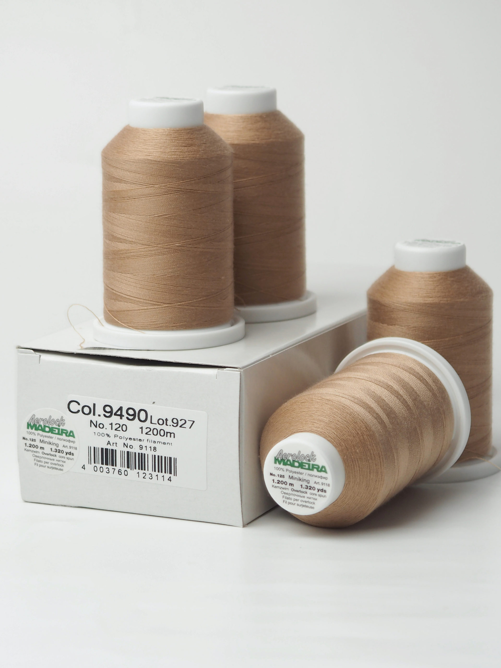 Нитки для оверлока Madeira aerolock №125 Col. 9490 загорелый телесный (1200 м)