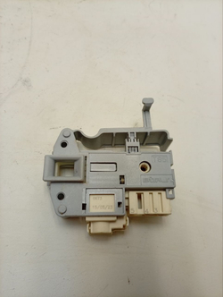 WMSD7105B кт17 Блокировка люка для стиральной машины Indesit Ariston C00254755 б/у