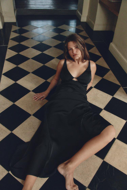 ZARA АТЛАСНОЕ ПЛАТЬЕ НА БРЕТЕЛЯХ, ЧЕРНЫЙ