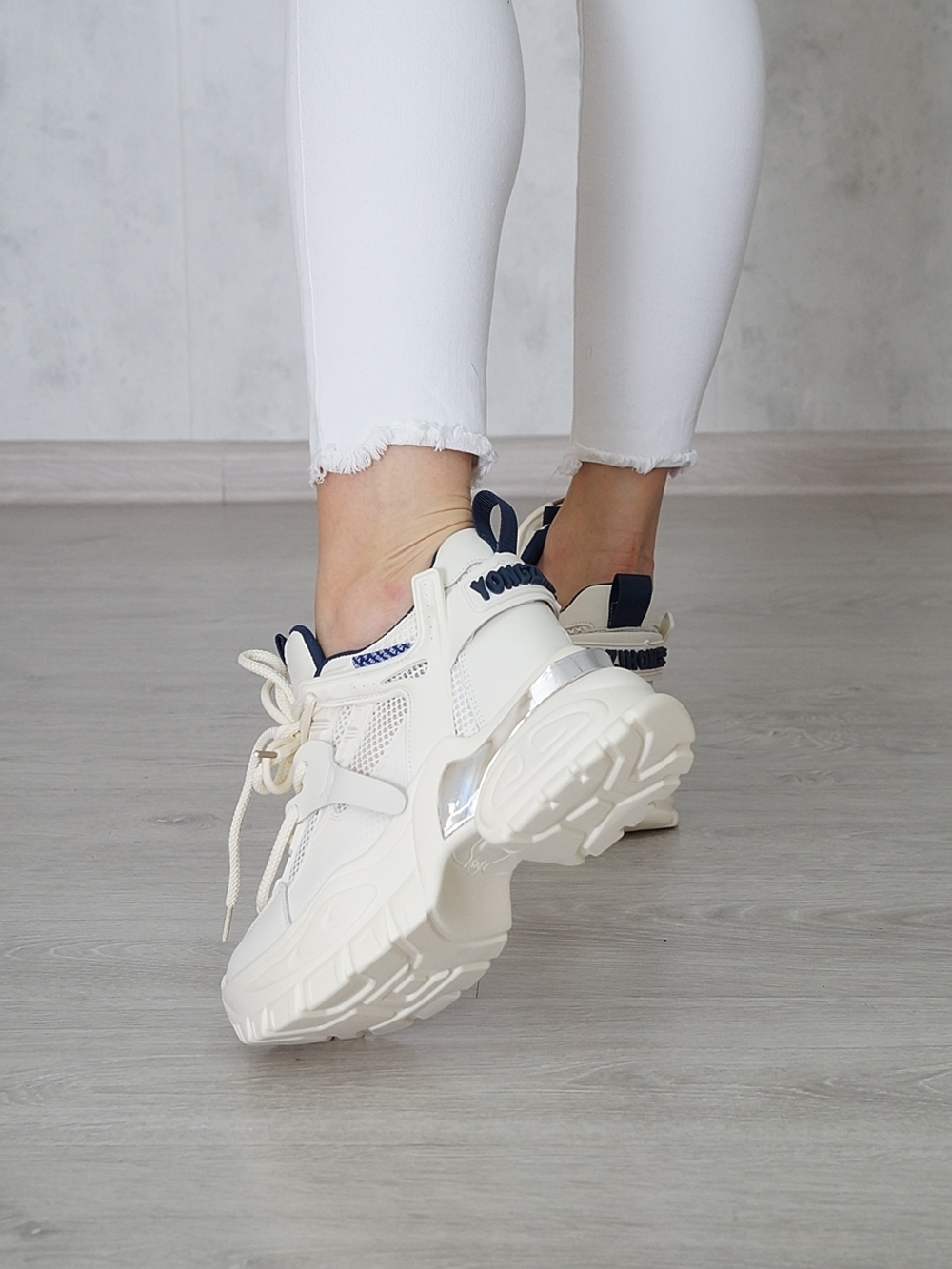 Кроссовки женские летние MALIN DEGELY 681-2