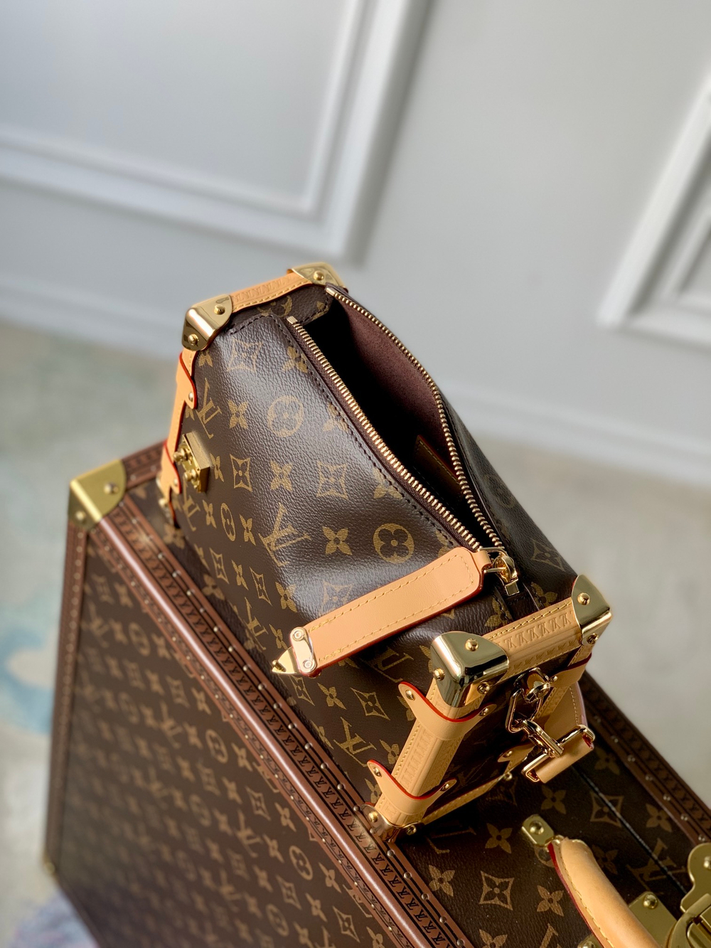 Louis Vuitton Side Trunk MM