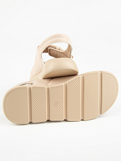 Сандалии летние